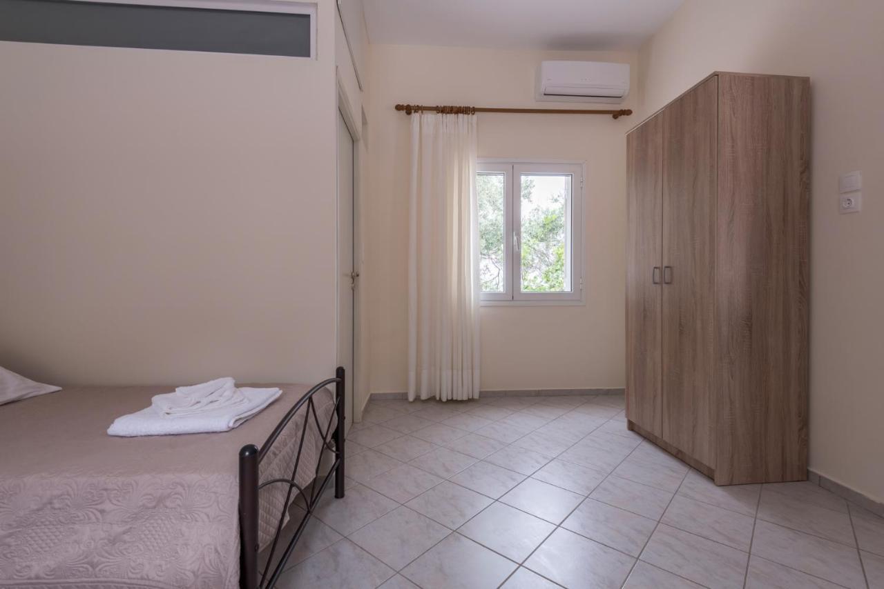 Palm Beach House Sfinarion Luaran gambar